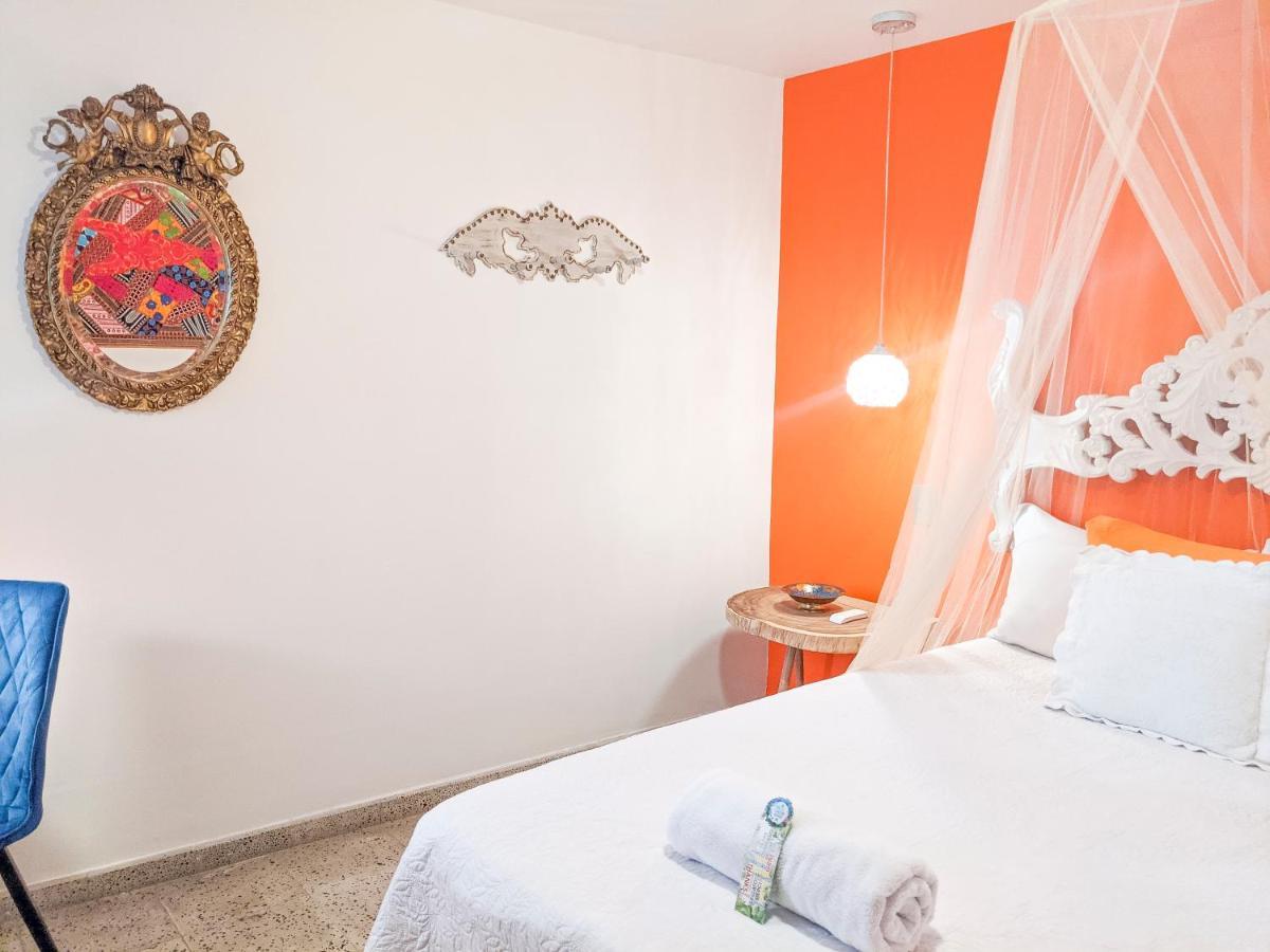 Magic Garden House Hotel Cali Bagian luar foto