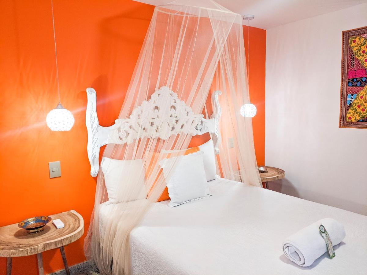 Magic Garden House Hotel Cali Bagian luar foto