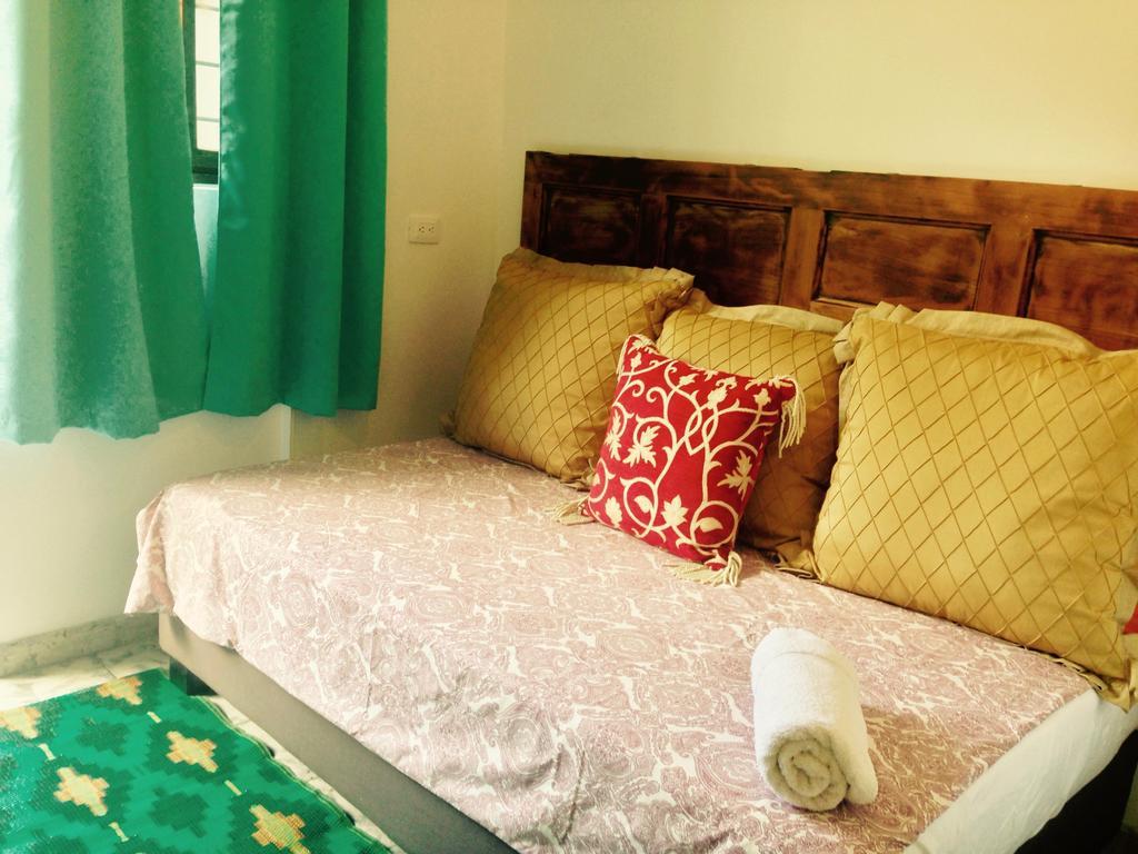 Magic Garden House Hotel Cali Bagian luar foto