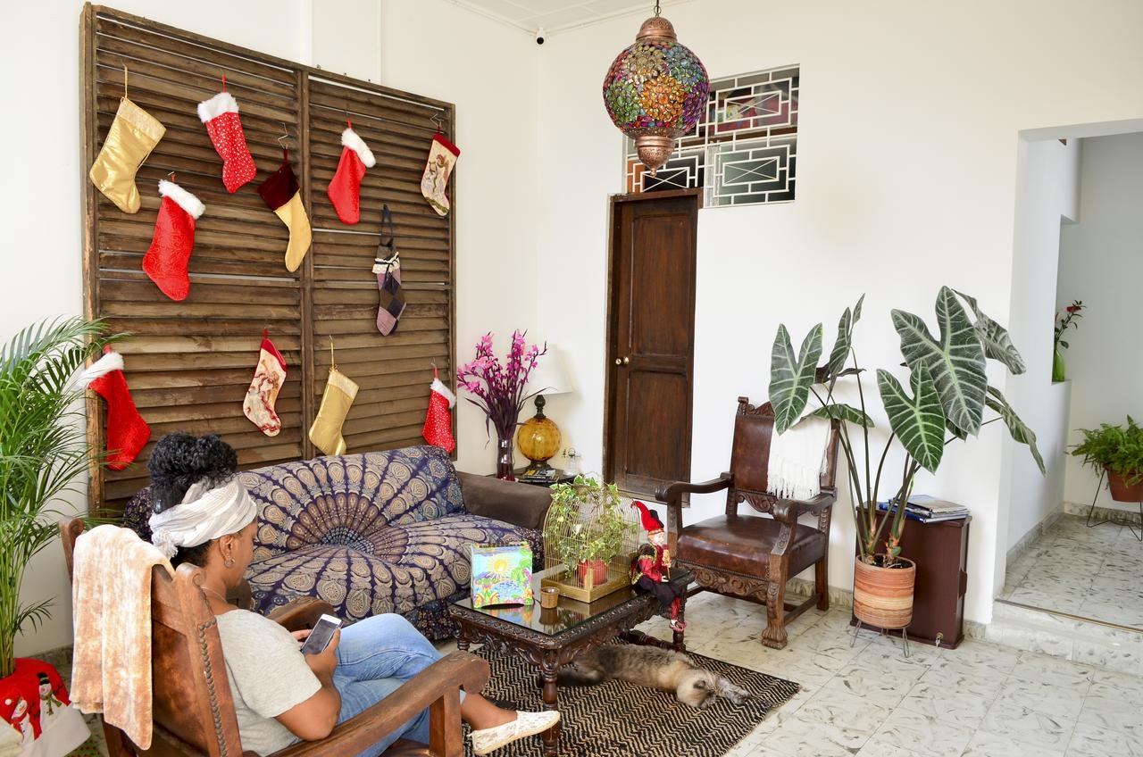 Magic Garden House Hotel Cali Bagian luar foto