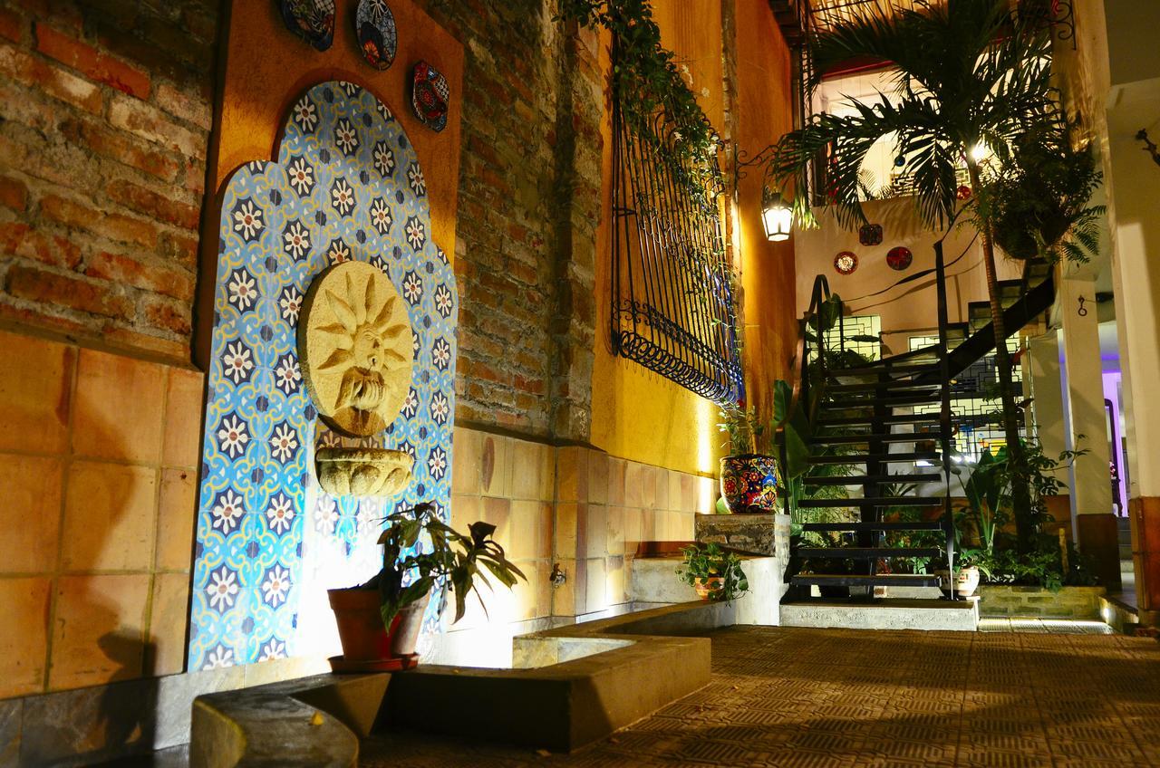 Magic Garden House Hotel Cali Bagian luar foto